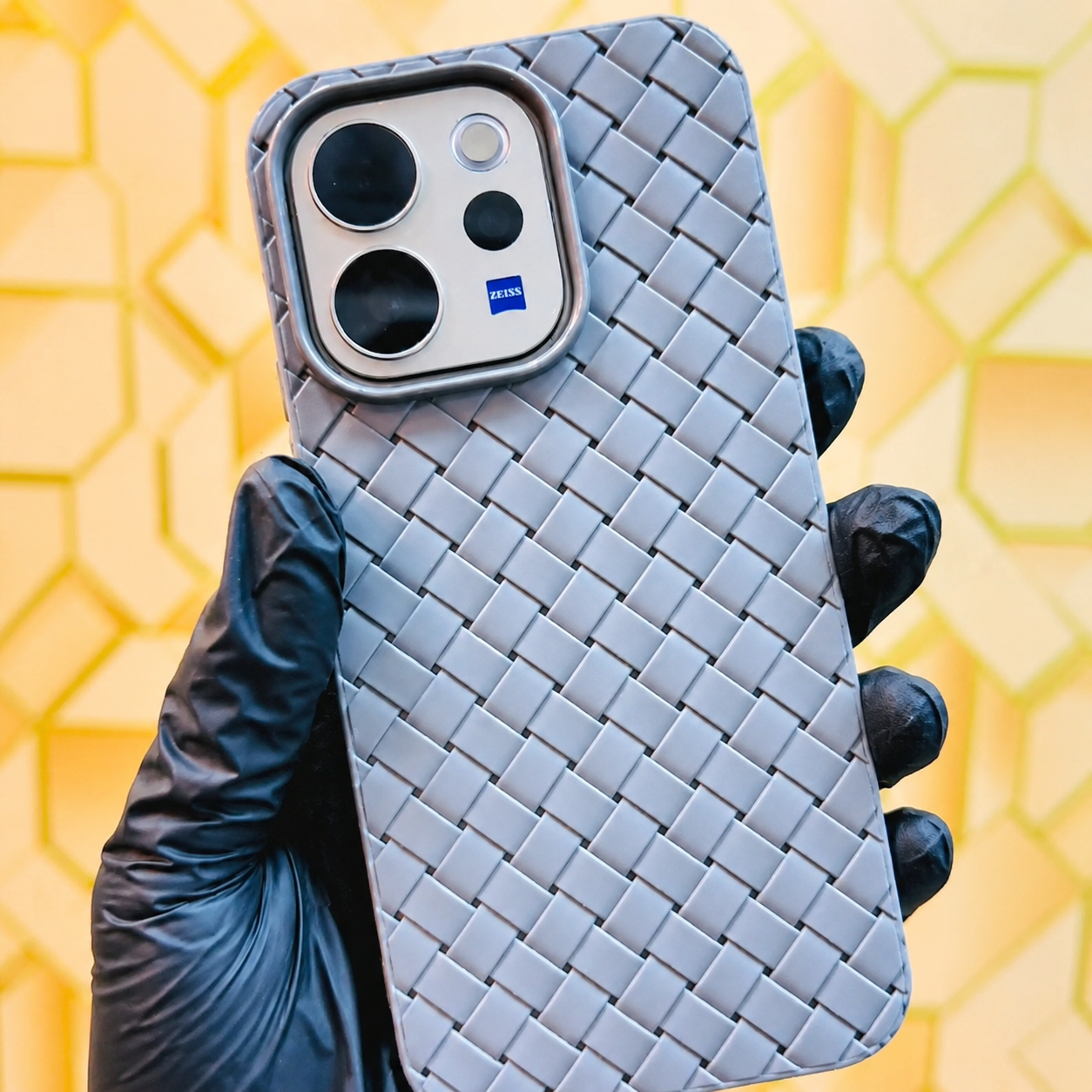 Vivo V70 5G Luxury Weave Breathable Cooling Matte Soft Silicone Grid Case
